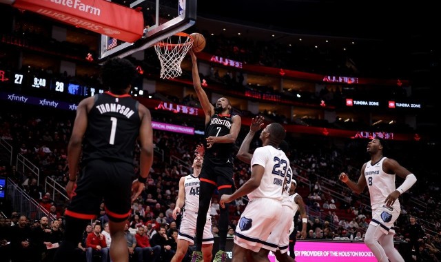 开云kaiyun网页版-米切尔45+4+4无缘今日最佳球员！因为东契奇狂砍46+7+11创3项纪录