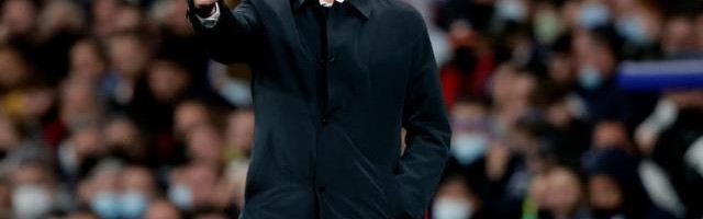 开云kaiyun平台-安切洛蒂：替补体能帮助逆转 魔笛：教练换人太棒了